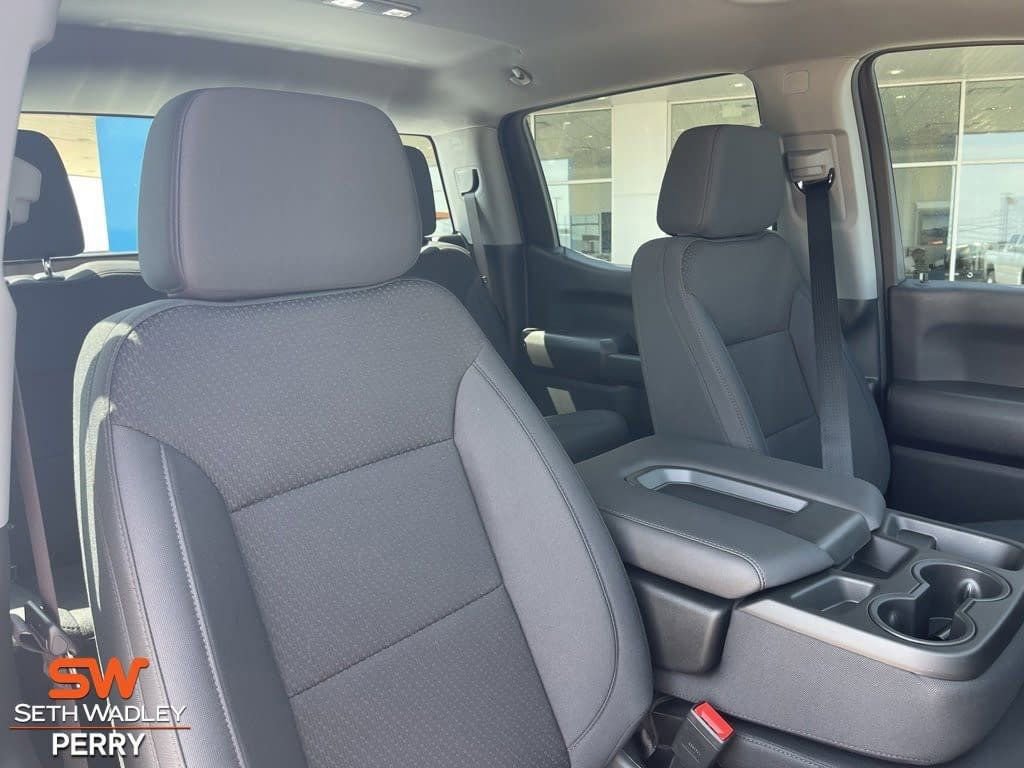 New 2025 GMC Sierra 1500 Pro AWD/4WD image 13