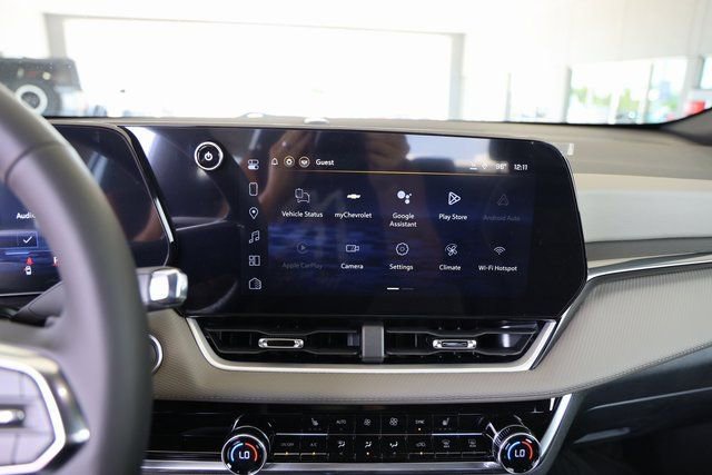 New 2026 Chevrolet Equinox LT w/ Convenience Package II image 16