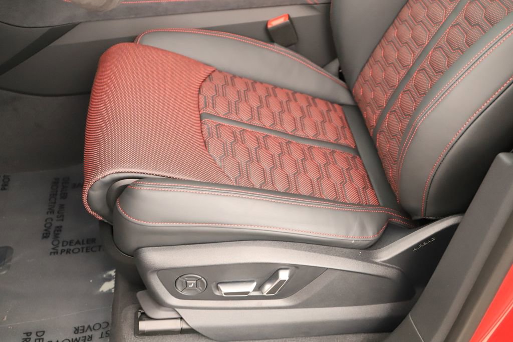 New 2026 Audi RS Q8 performance image 25