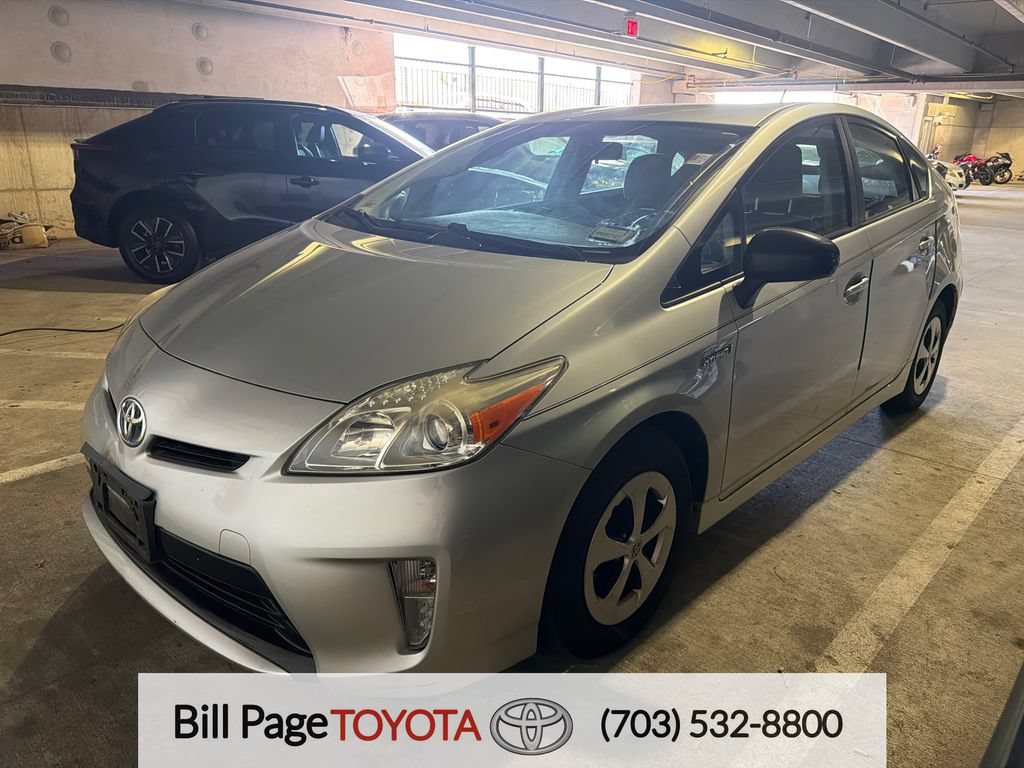 Used 2014 Toyota Prius Two FWD image 1