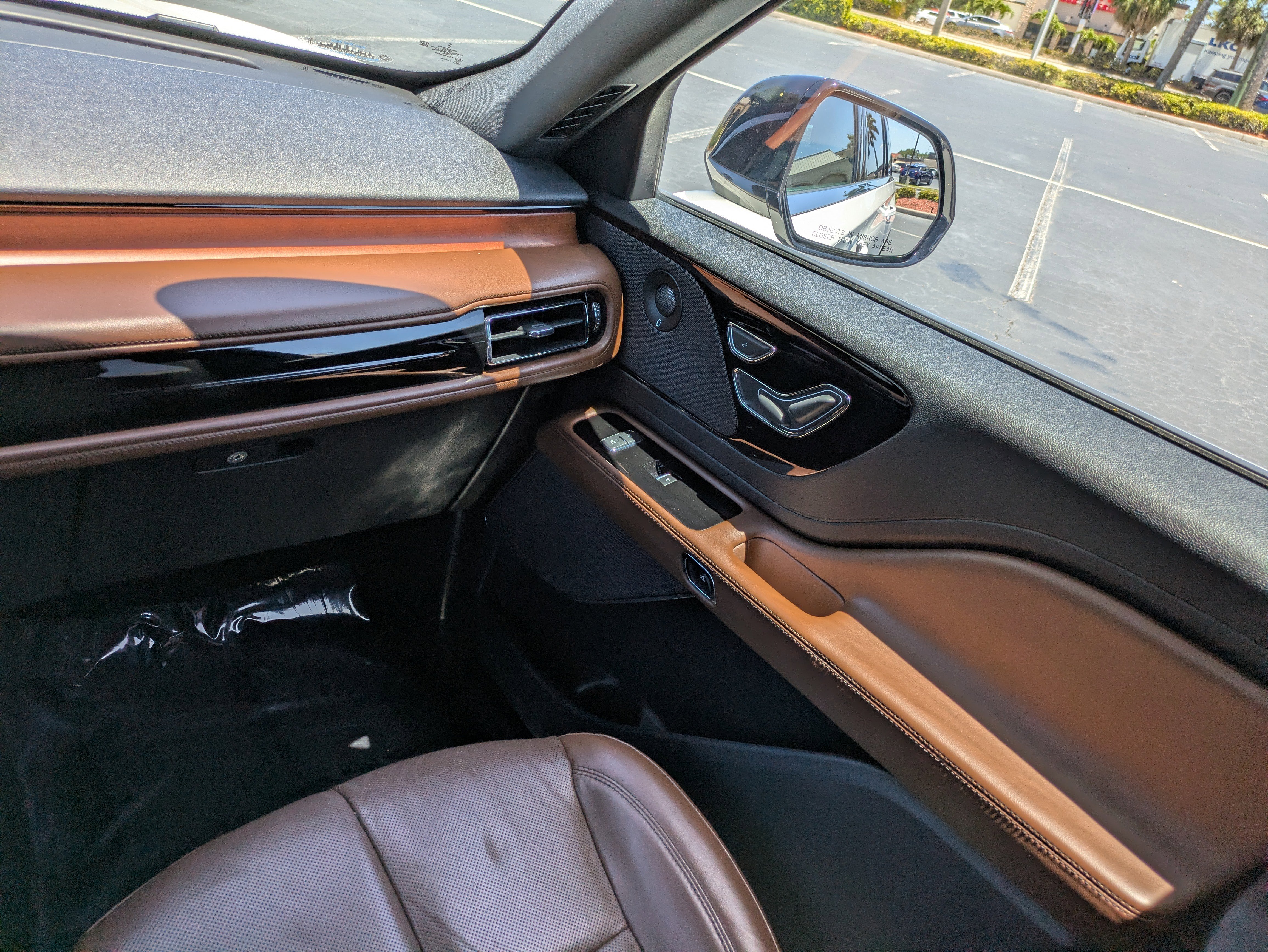 Used 2020 Lincoln Aviator Reserve w/ Equipment Group 201A AWD/4WD image 16