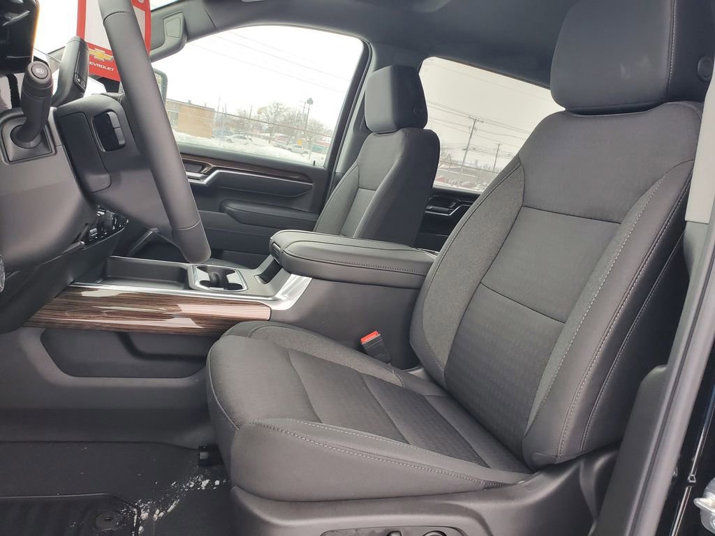 New 2026 Chevrolet Silverado 2500 LT w/ Z71 Chrome Sport Edition image 5