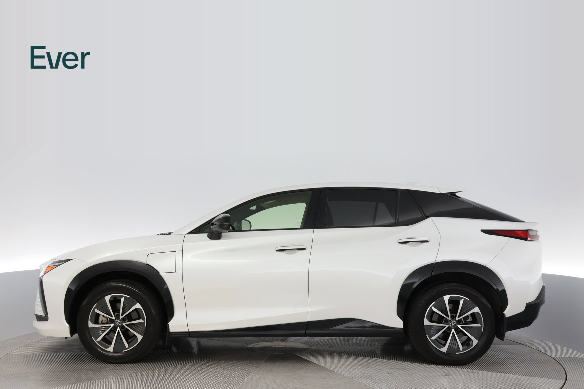 Used 2024 Lexus RZ 450e Premium w/ Accessory Package (Z1) AWD/4WD image 15