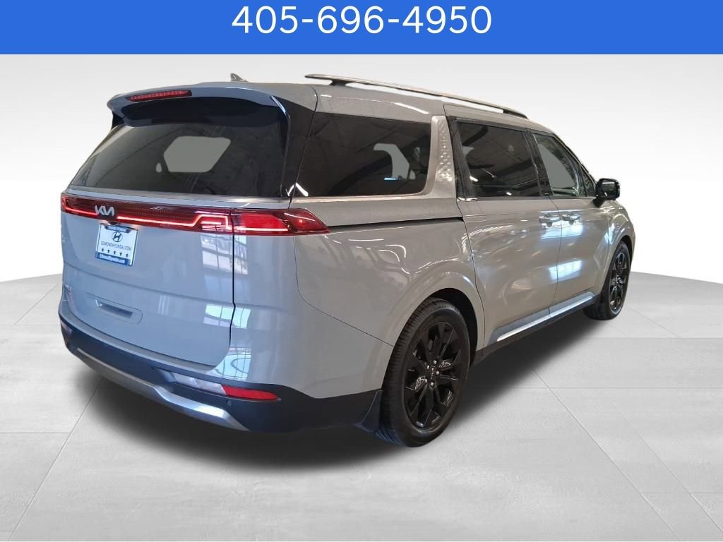 Used 2023 Kia Carnival SX Prestige image 30