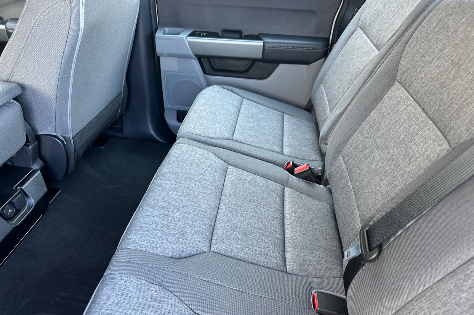 New 2026 Ford F250 4x4 Crew Cab Super Duty image 12