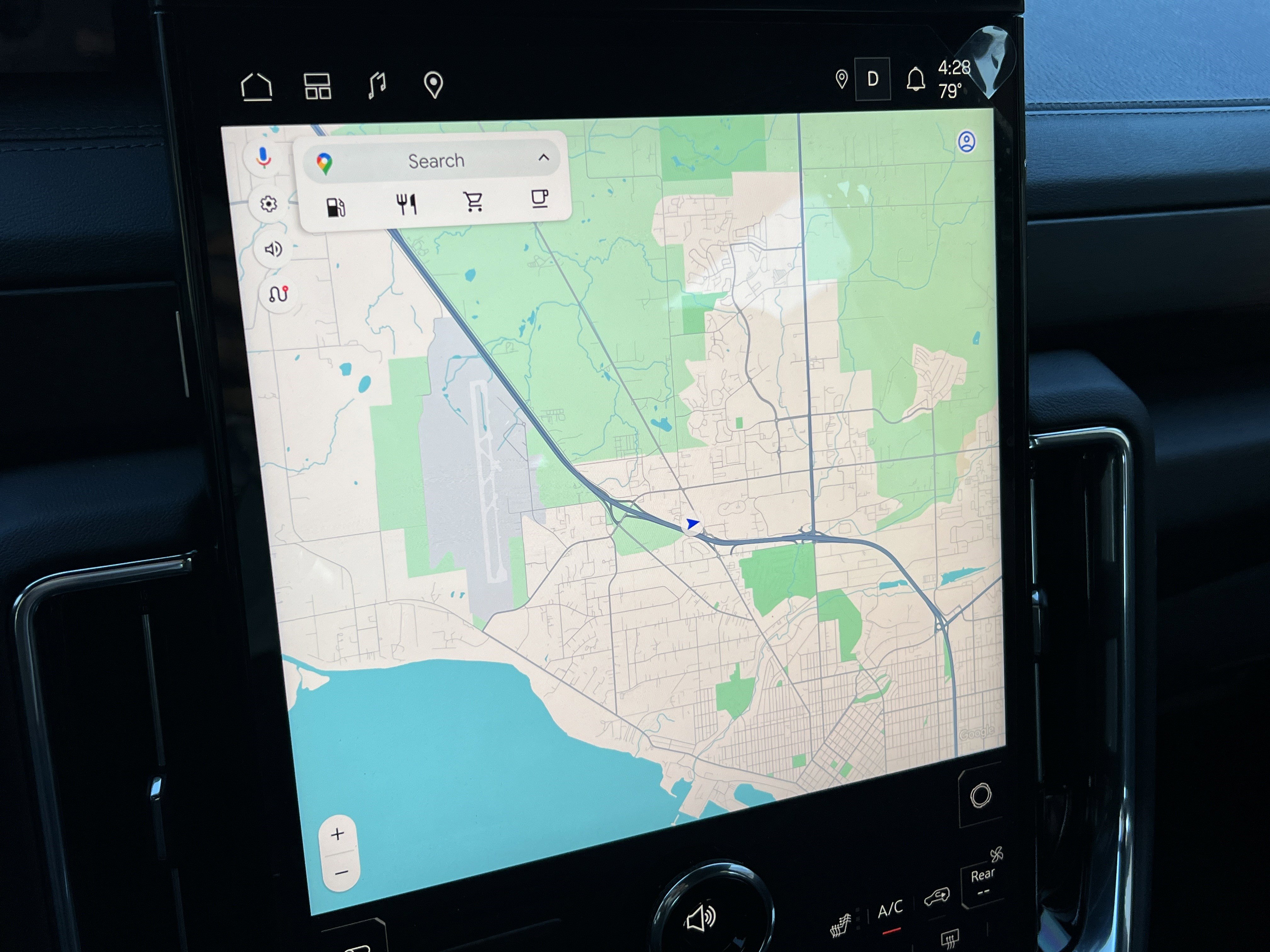 Used 2025 GMC Yukon XL Denali image 13