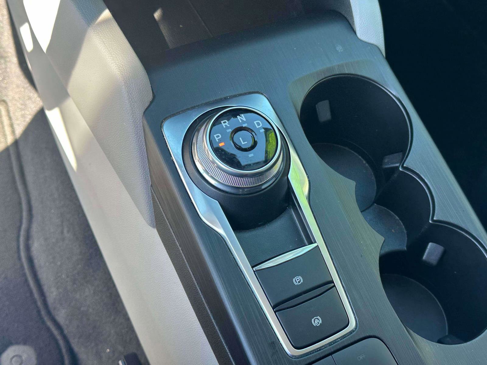 Used 2024 Ford Escape Active image 29