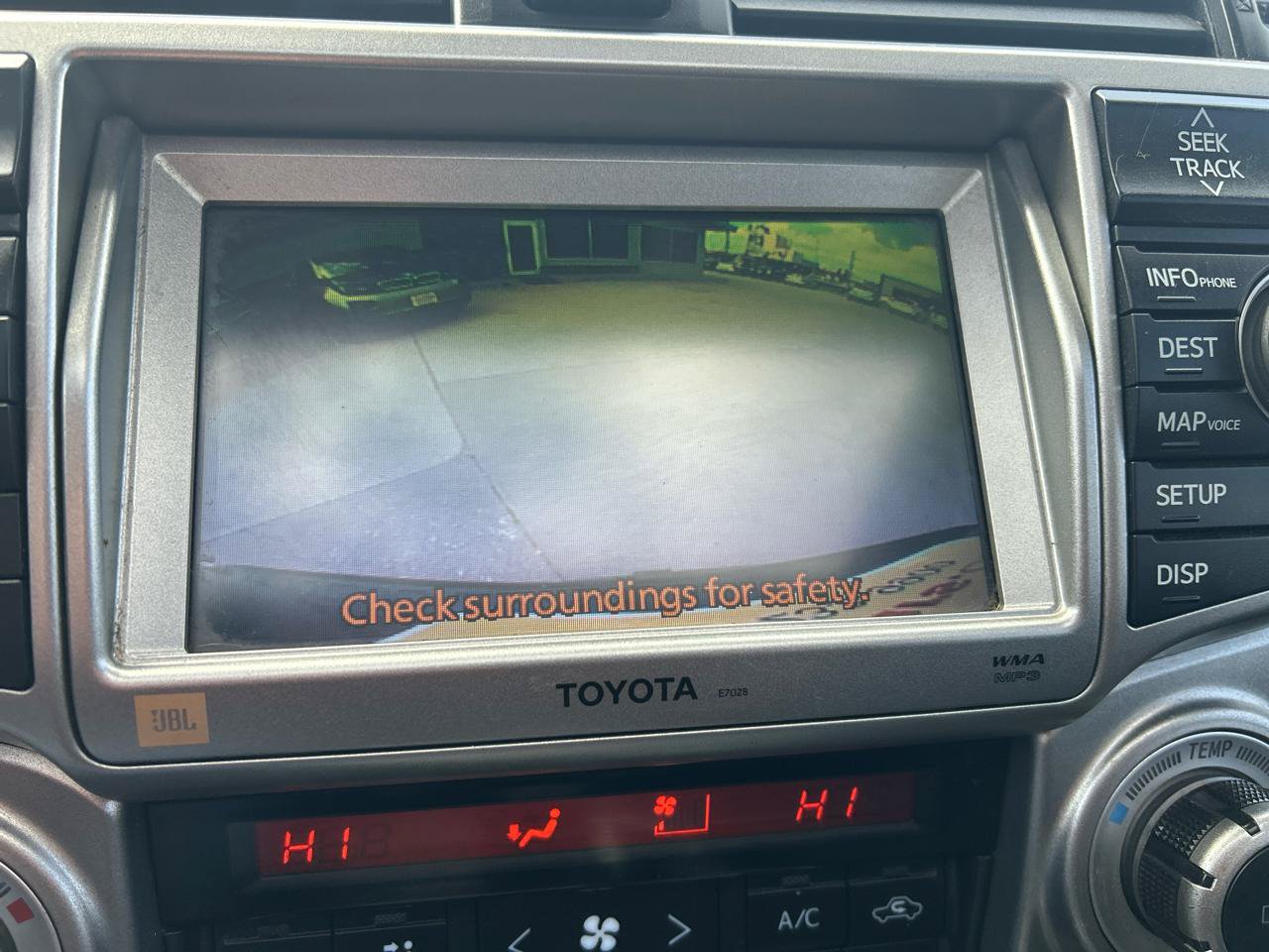 Used 2010 Toyota 4Runner Limited AWD/4WD image 28