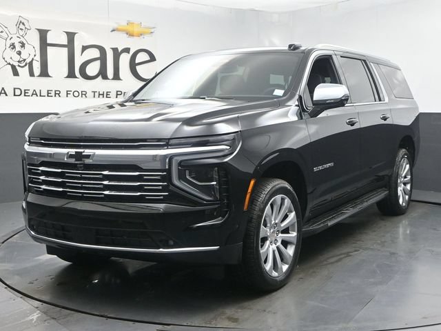 New 2026 Chevrolet Suburban Premier w/ Sun And Tow Package AWD/4WD image 13