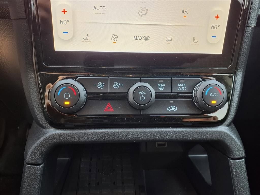 New 2025 Ford Ranger XLT w/ Equipment Group 301A High image 10
