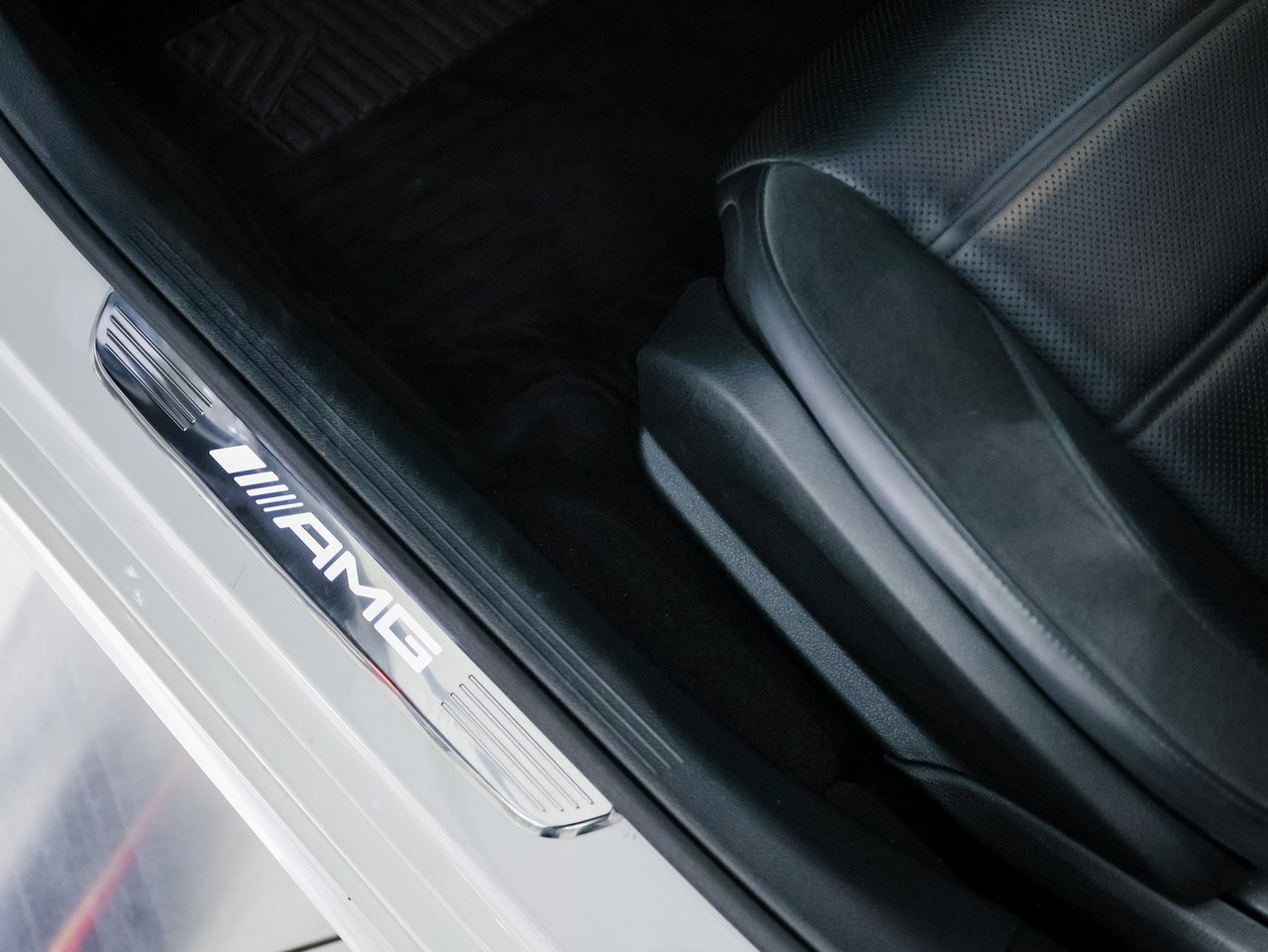 Used 2018 Mercedes-Benz E 43 AMG 4MATIC Sedan image 14