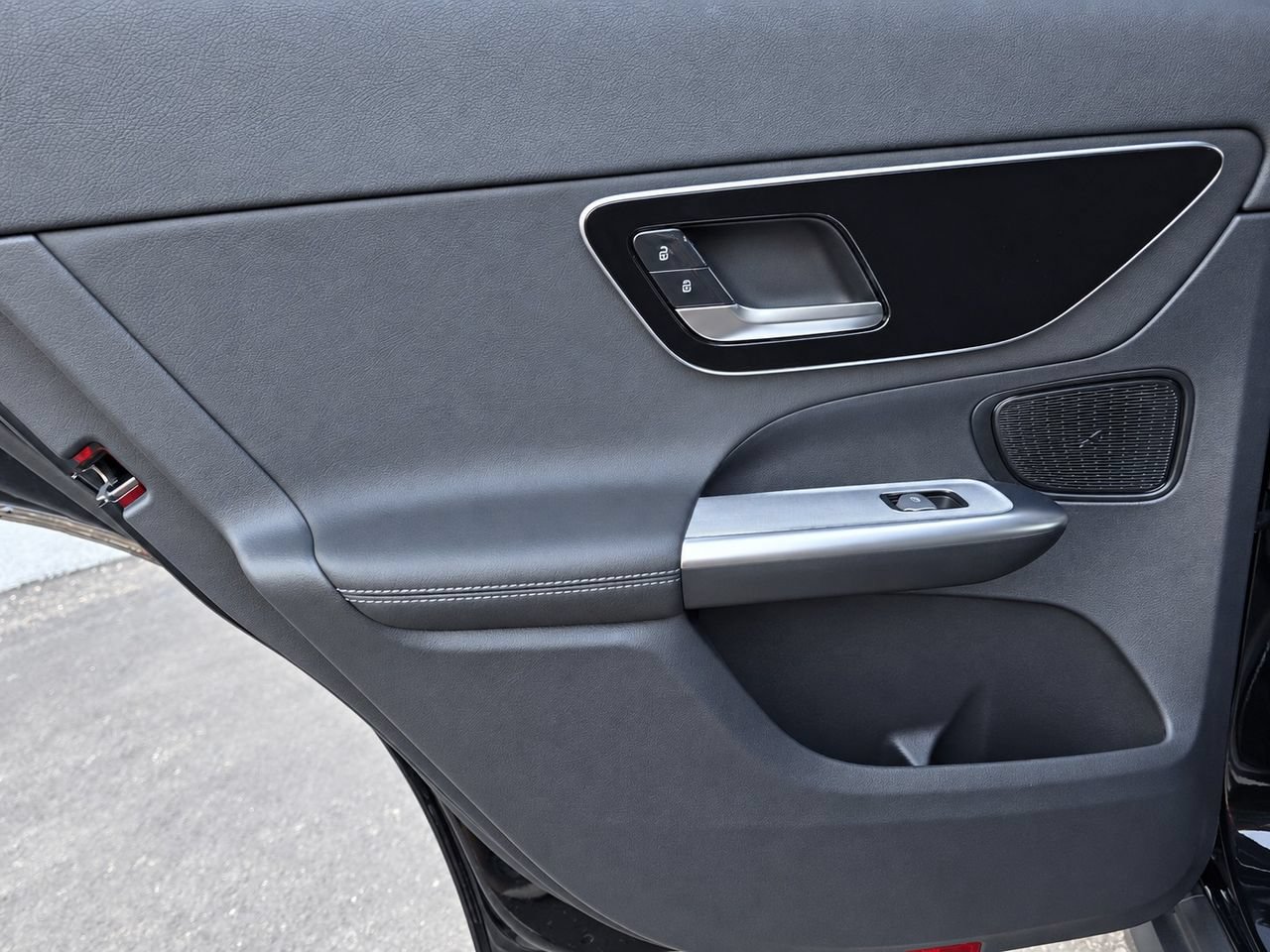 New 2027 Mercedes-Benz GLC 300 4MATIC image 28