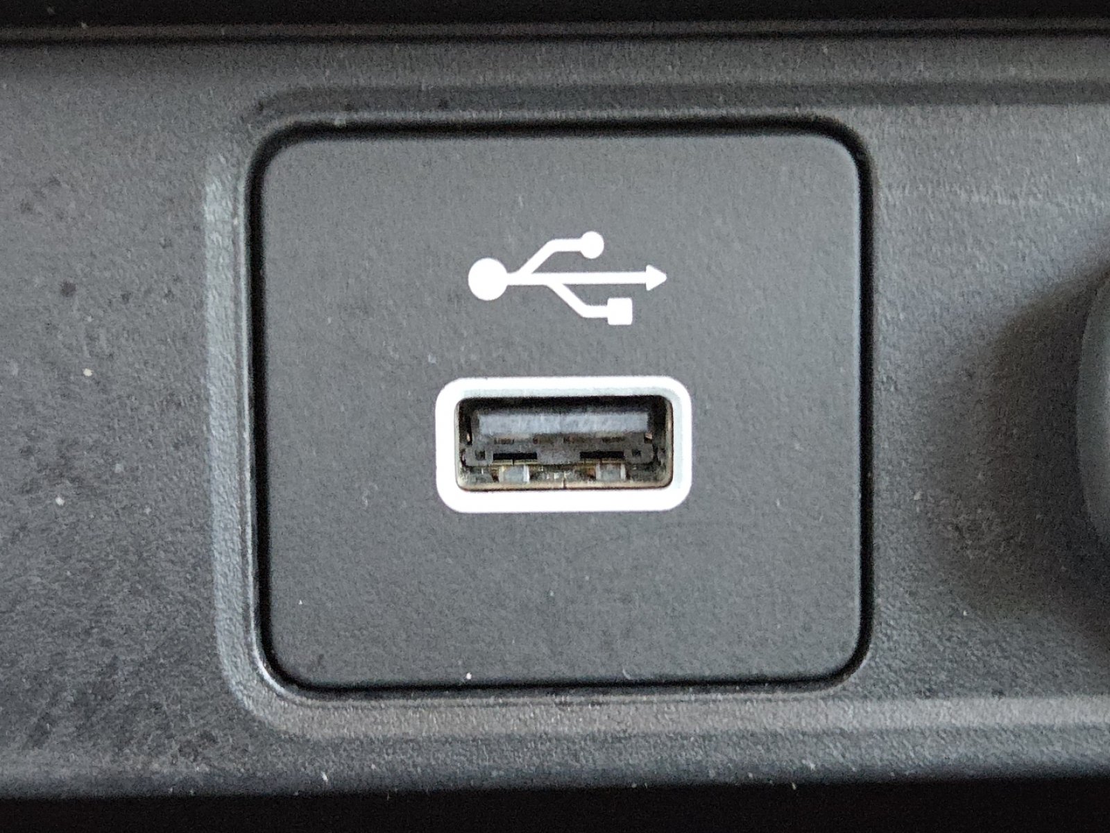 Certified 2024 Honda CR-V LX image 5
