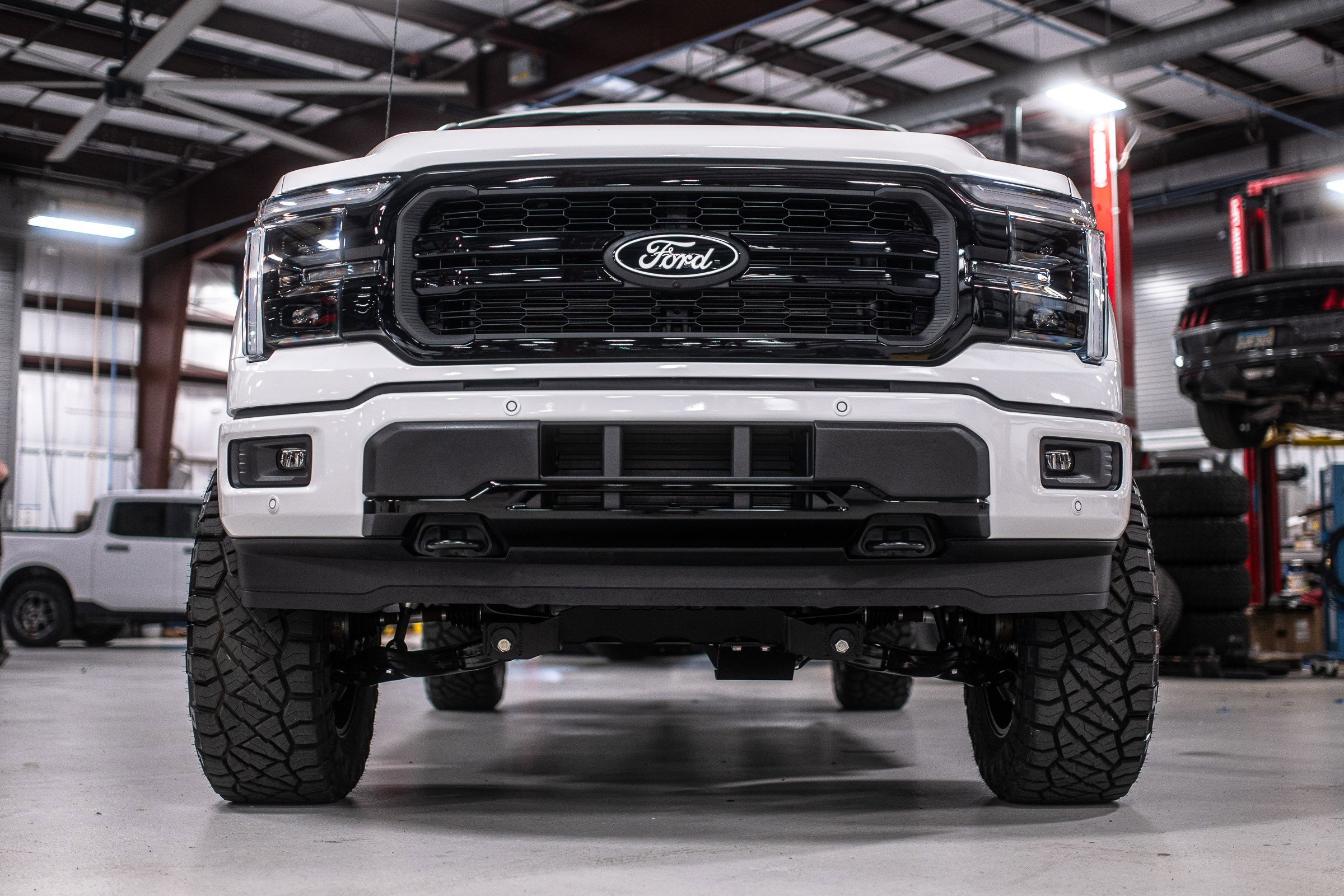 New 2025 Ford F150 Lariat w/ Equipment Group 501A Mid image 9