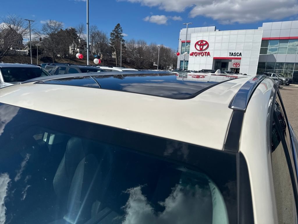 Used 2024 Toyota Grand Highlander XLE image 46