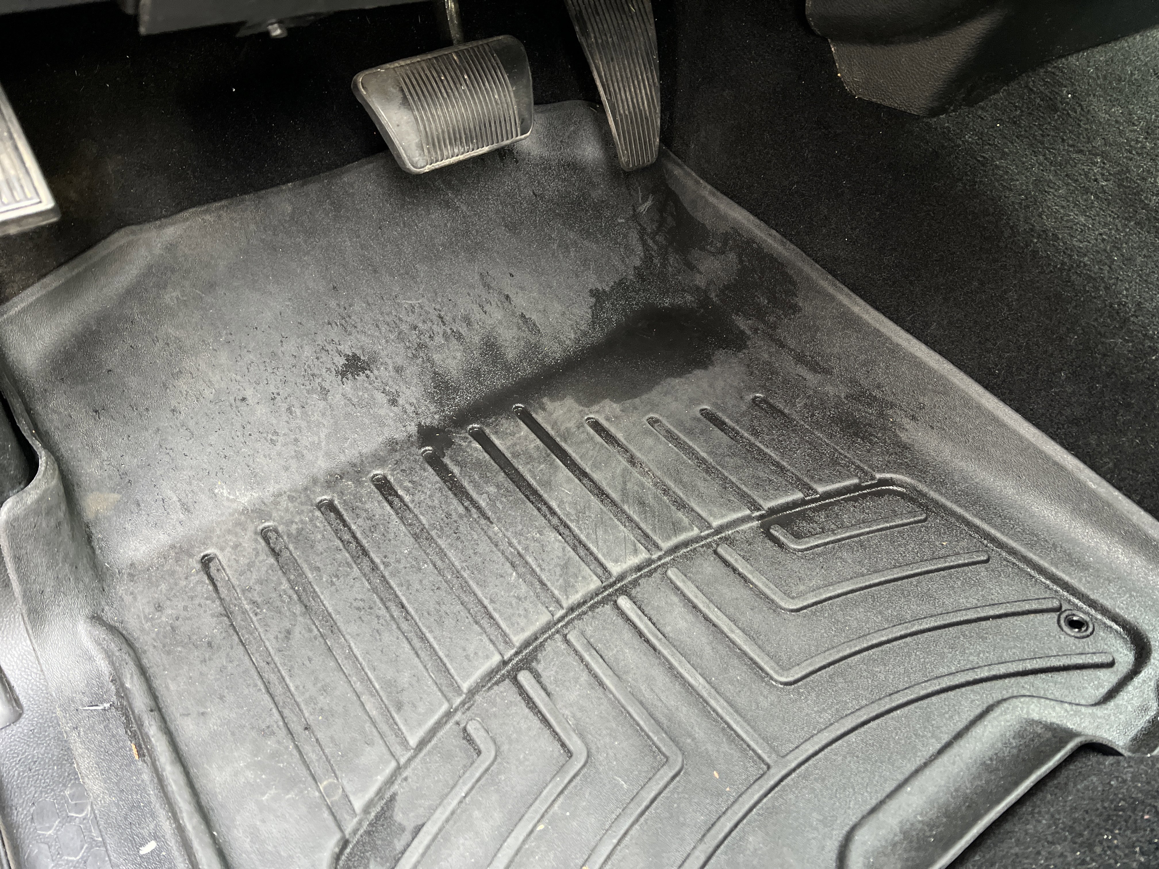 Used 2018 RAM 2500 SLT image 17