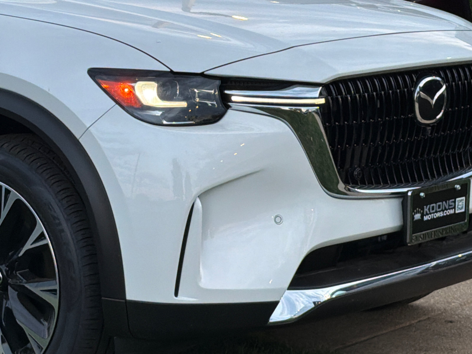 New 2026 MAZDA CX-90 Plug-In Hybrid w/ Premium Plus AWD/4WD image 2