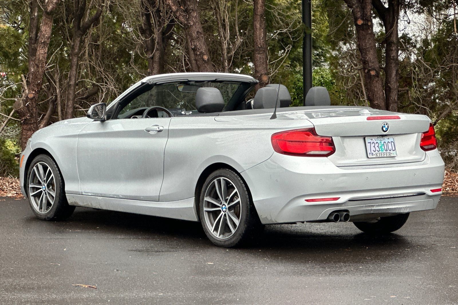 Used 2018 BMW 230i Convertible RWD image 6