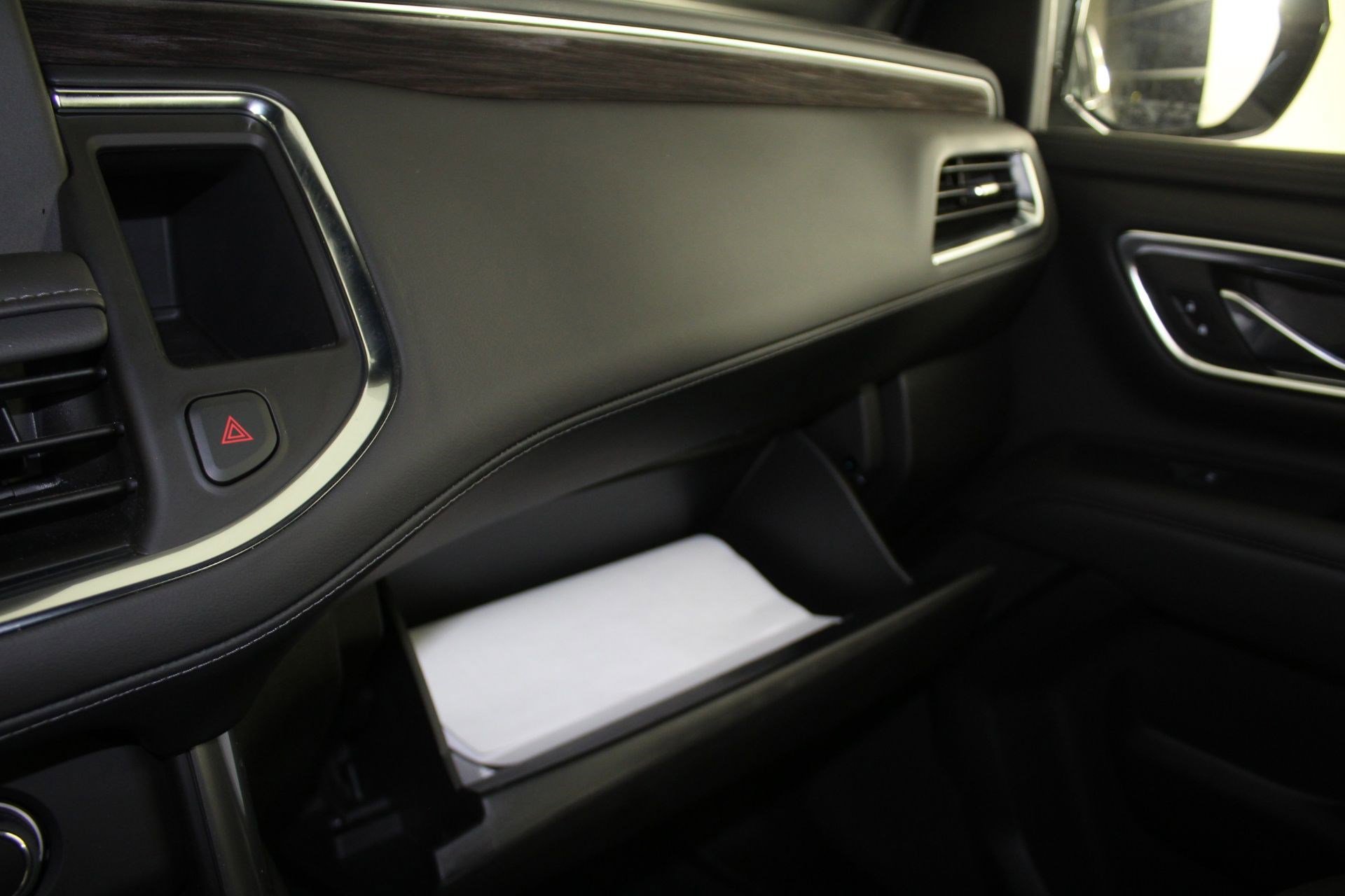 Used 2024 Chevrolet Tahoe LS w/ Driver Alert Package image 28