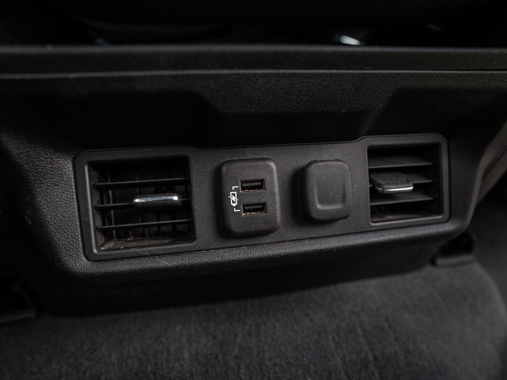 Used 2019 Chevrolet Silverado 1500 LT w/ All-Star Edition AWD/4WD image 41