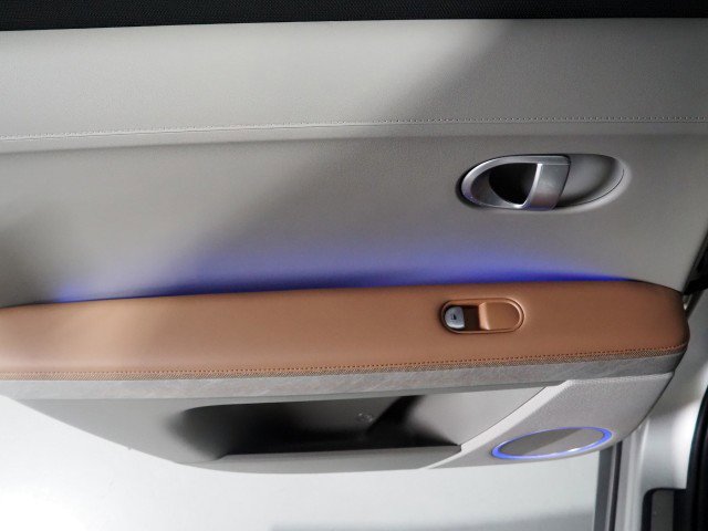 Used 2024 Hyundai Ioniq 5 Limited image 64