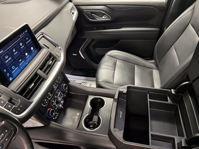 Used 2024 Chevrolet Suburban RST AWD/4WD image 38