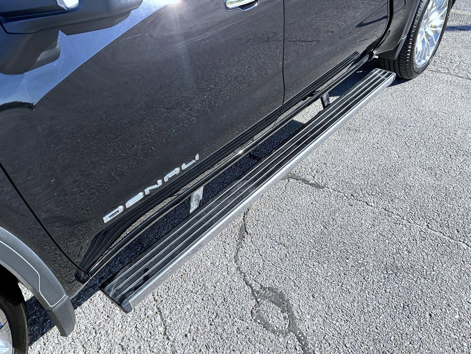 Used 2019 GMC Sierra 1500 Denali w/ Denali Ultimate Package image 21