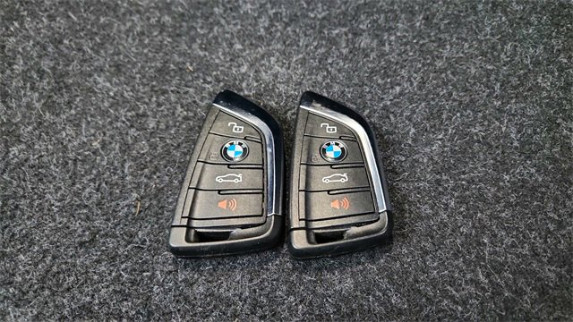 Used 2026 BMW M440i Convertible image 61