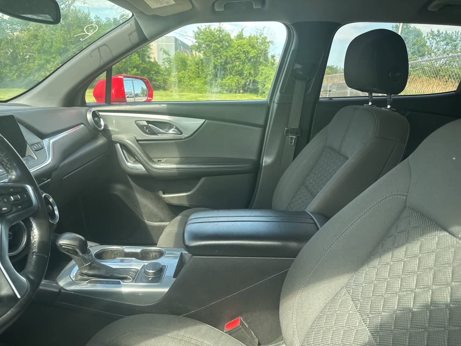 Used 2020 Chevrolet Blazer LT FWD image 30