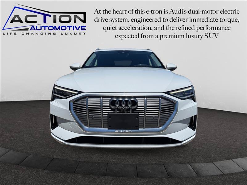 Used 2019 Audi e-tron Prestige w/ Prestige Package AWD/4WD image 9