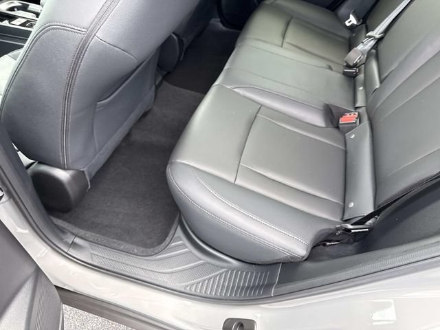 Used 2026 Subaru Outback Premium AWD/4WD image 13