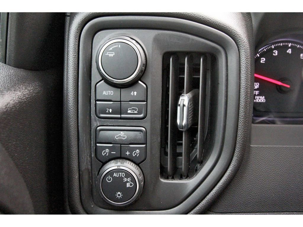 Used 2024 Chevrolet Silverado 1500 Custom AWD/4WD image 19