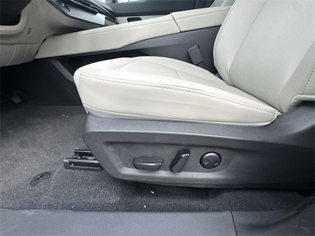 New 2025 Nissan Murano SL image 12