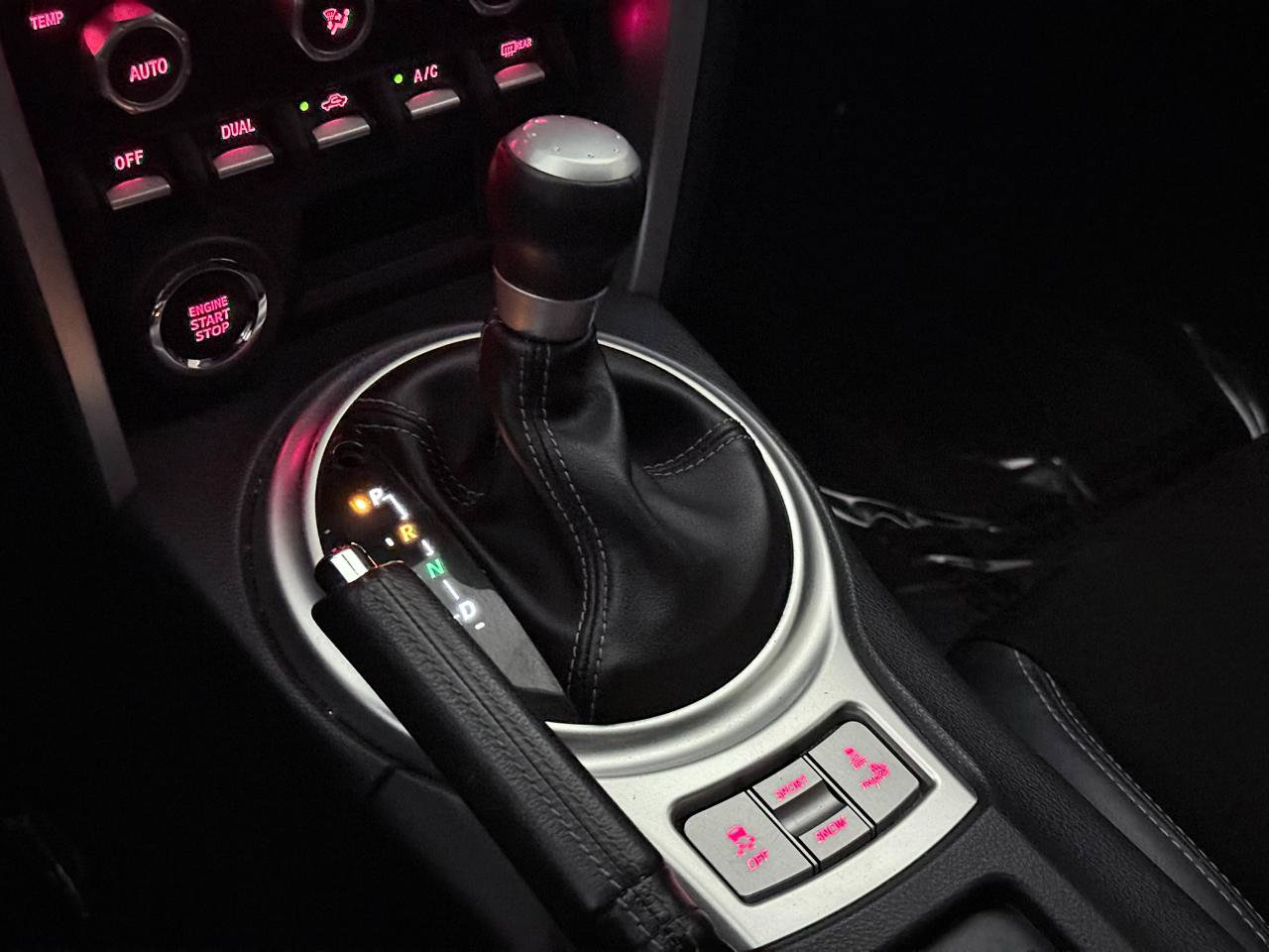 Used 2020 Toyota 86 RWD image 28