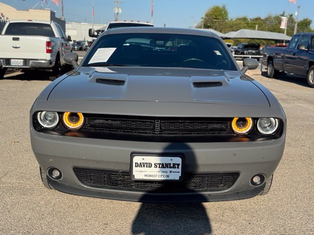 Certified 2023 Dodge Challenger SXT w/ Plus Package RWD image 2