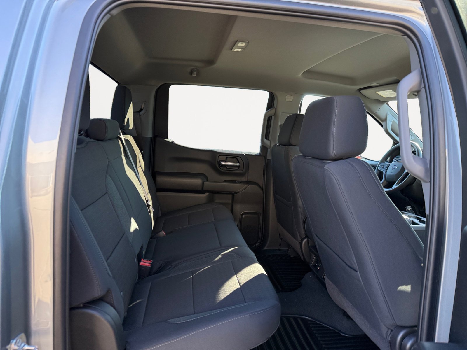 New 2026 Chevrolet Silverado 1500 Custom Trail Boss w/ Dark Appearance Package image 18