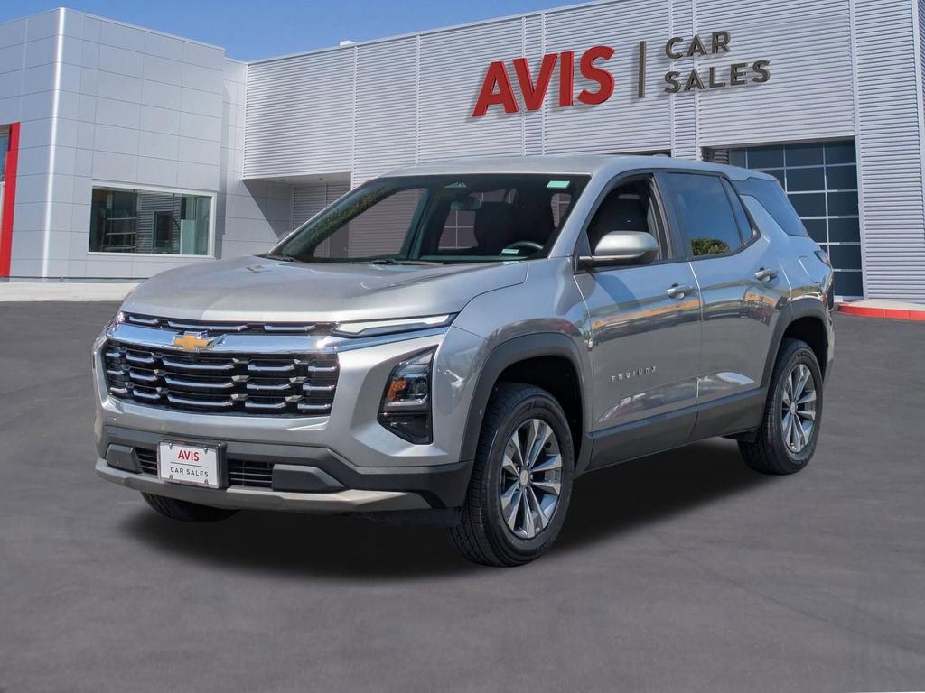 Used 2025 Chevrolet Equinox LT image 1