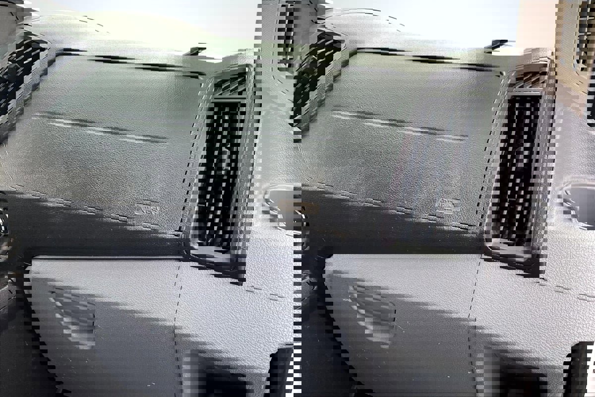 Used 2016 Ford Transit 250 130 Low Roof w/ Exterior Upgrade Package image 17