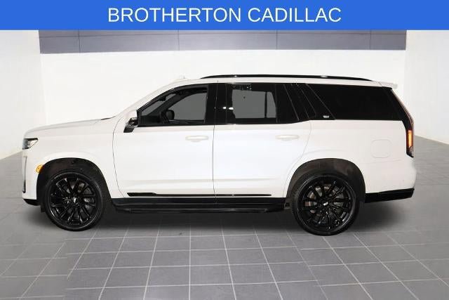 Used 2021 Cadillac Escalade Sport w/ Heavy-Duty Trailer Package AWD/4WD image 2