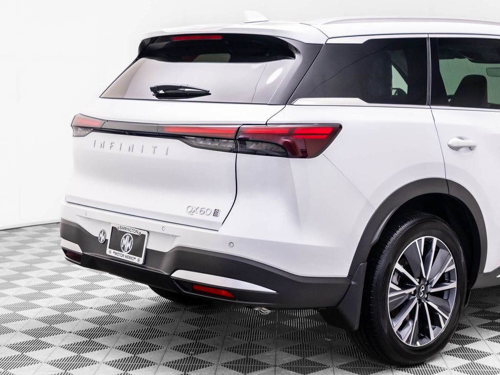 Certified 2026 INFINITI QX60 Luxe w/ Cargo Package AWD/4WD image 38