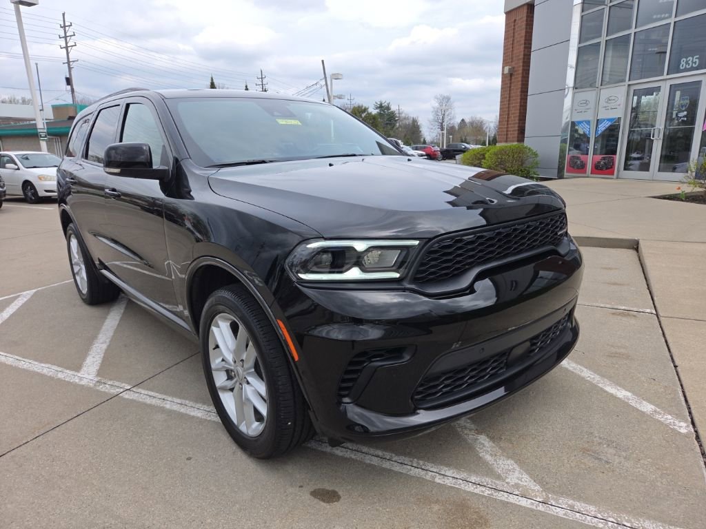 Certified 2025 Dodge Durango GT AWD/4WD image 3