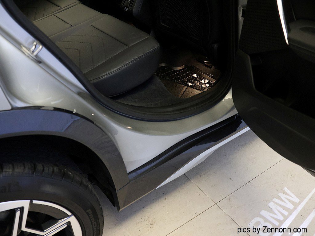 Certified 2023 BMW X1 xDrive28i w/ Premium Package image 34