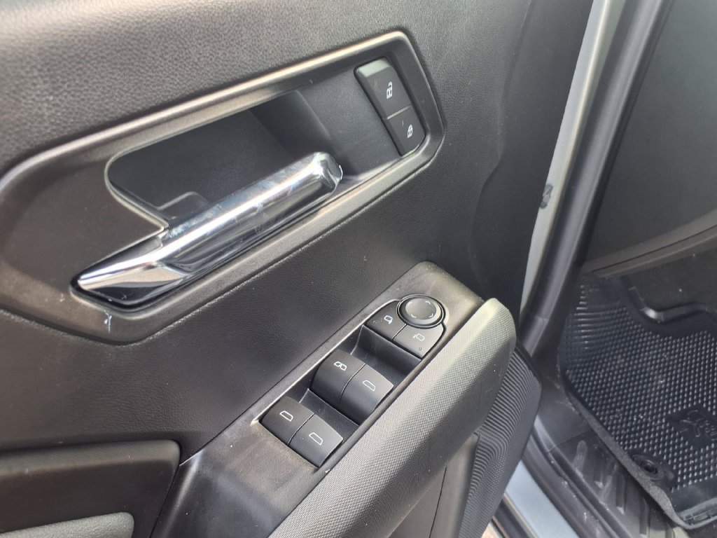 New 2026 GMC Canyon Elevation w/ Convenience Package RWD image 10