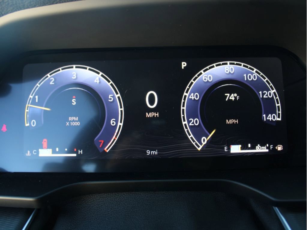 New 2025 Jeep Grand Cherokee L Laredo image 15