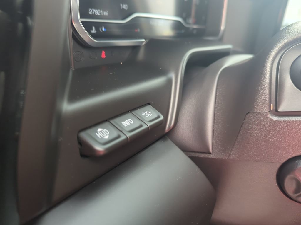 Used 2024 GMC Sierra 1500 AT4 w/ Technology Package image 39