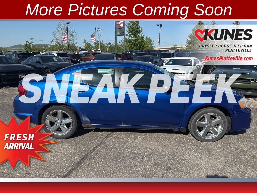 Used 2014 Dodge Avenger SE FWD image 4