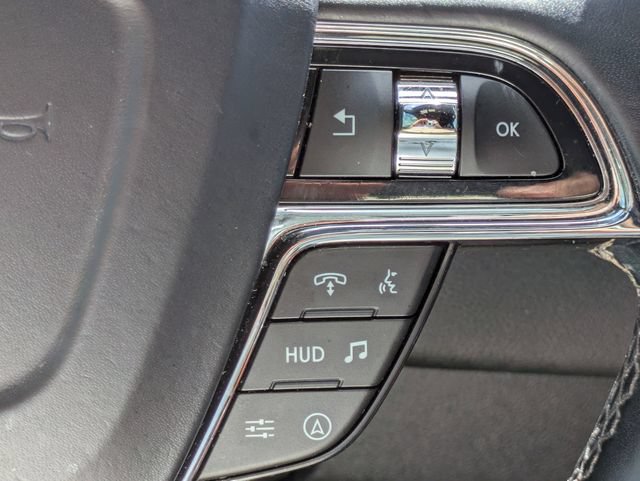 Used 2022 Lincoln Navigator L Reserve AWD/4WD image 27