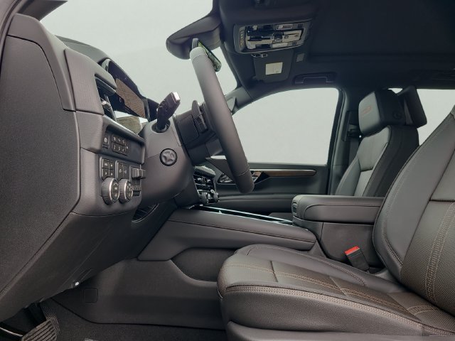 New 2026 Chevrolet Suburban High Country AWD/4WD image 28