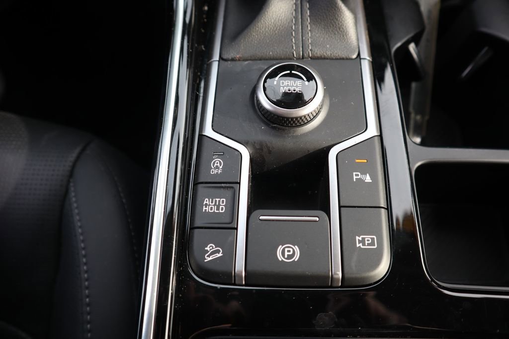 Used 2025 Kia Sorento SX image 25