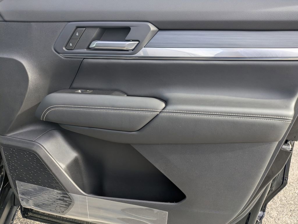 New 2026 GMC Terrain Elevation w/ Elevation Premium Package image 30